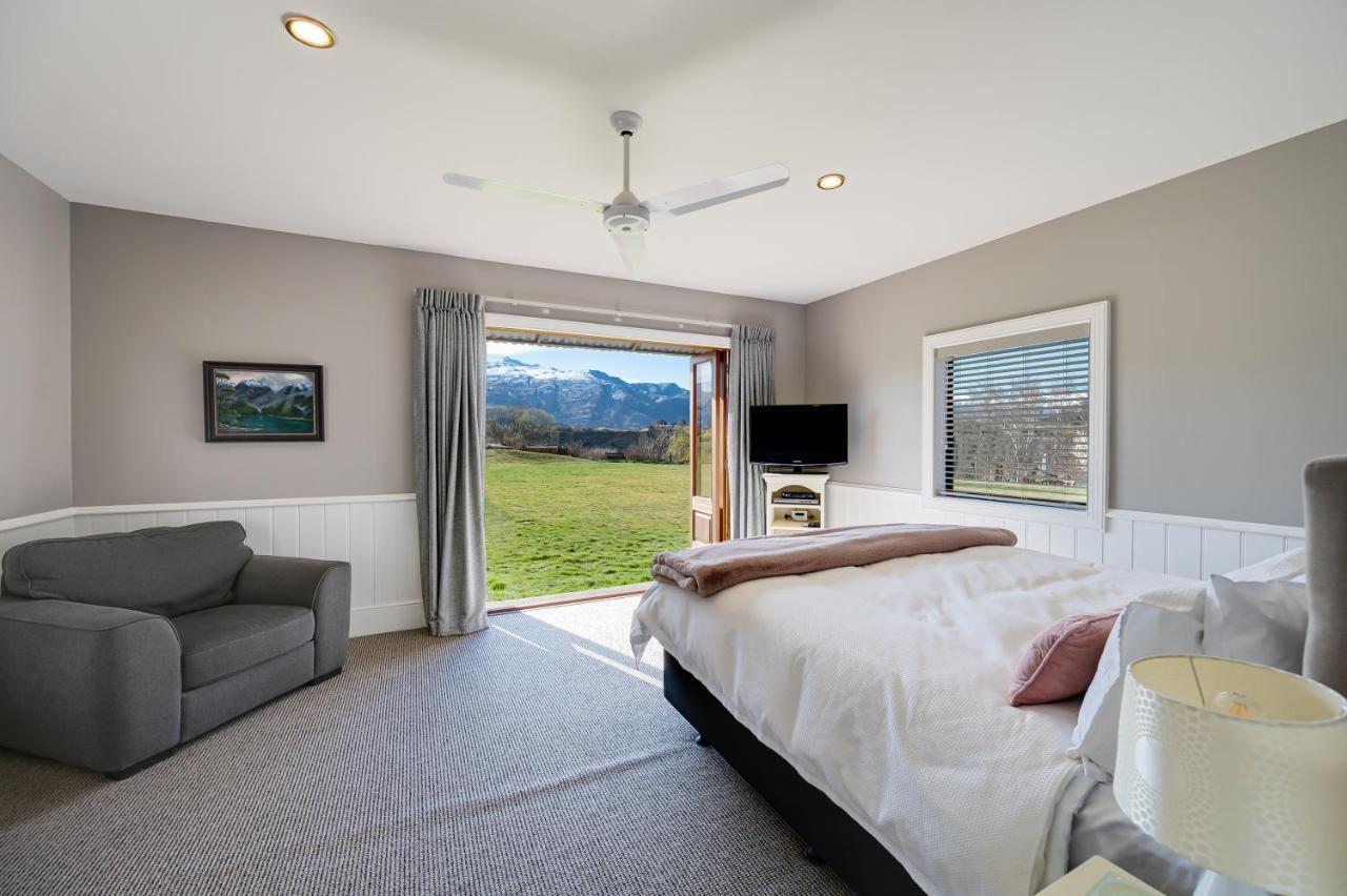 Manata Homestead & Lodge Куийнстаун Екстериор снимка