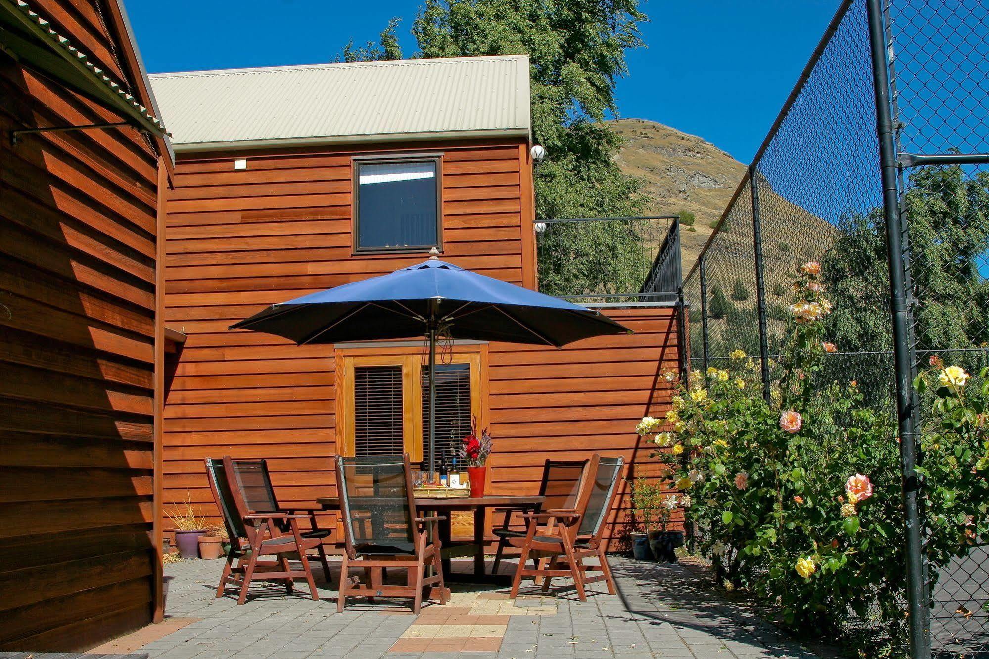 Manata Homestead & Lodge Куийнстаун Екстериор снимка