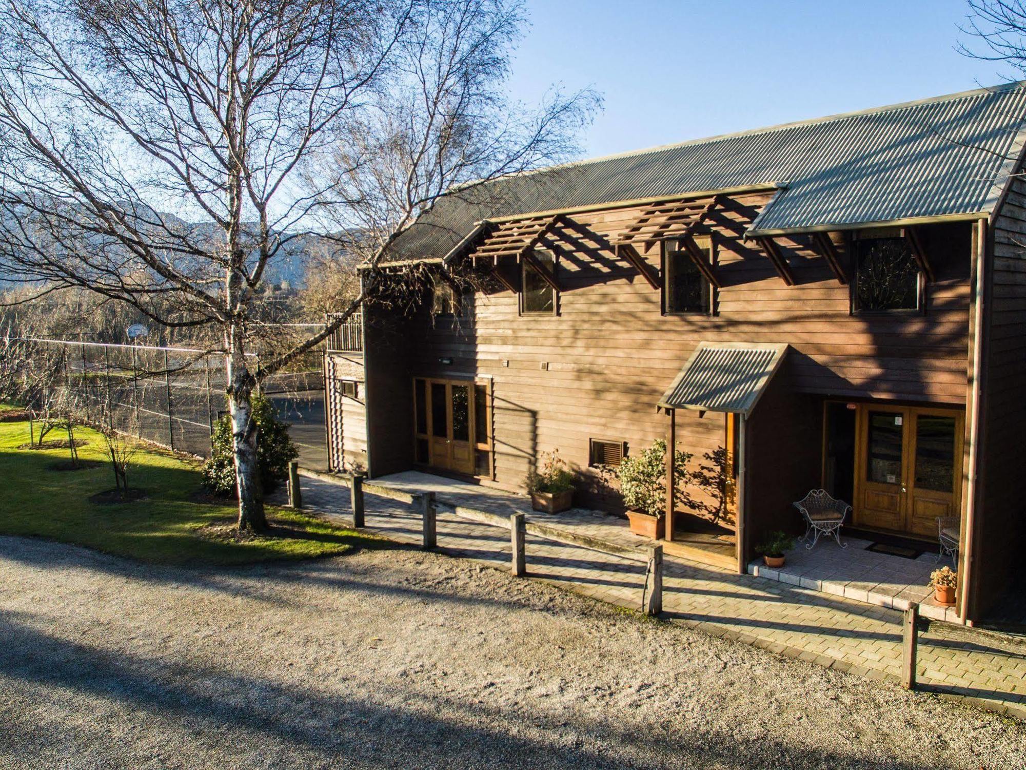 Manata Homestead & Lodge Куийнстаун Екстериор снимка