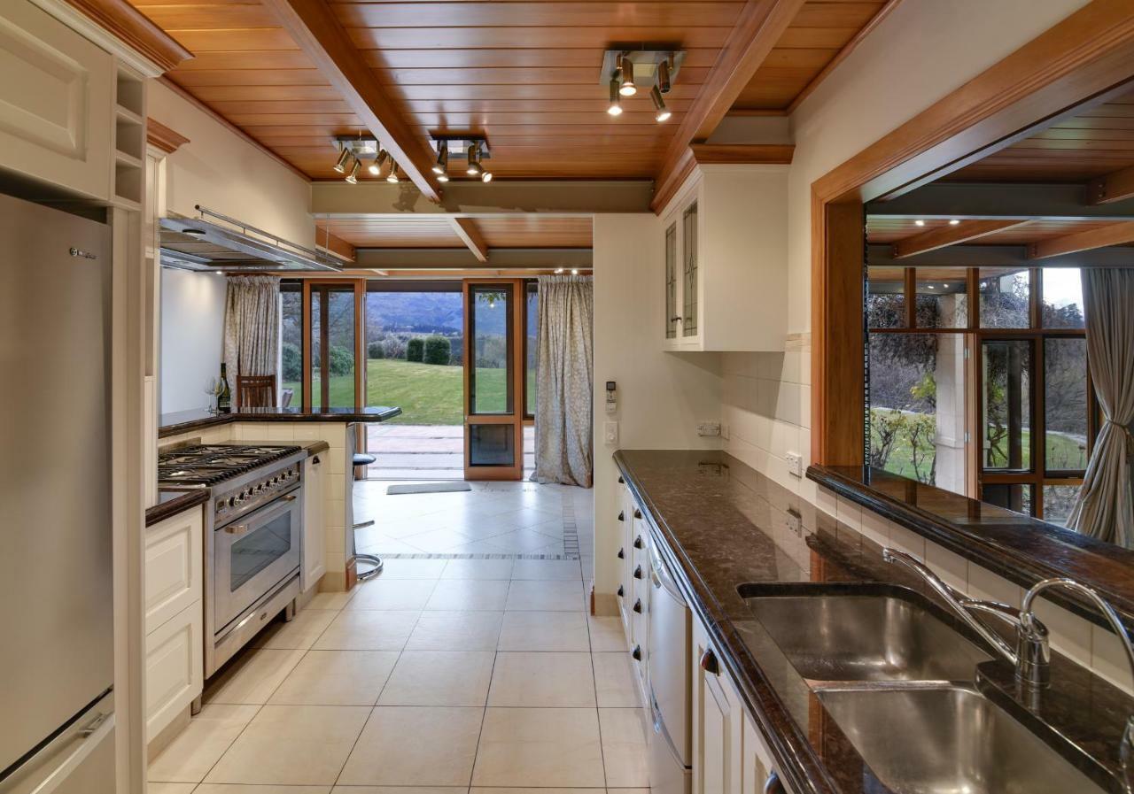 Manata Homestead & Lodge Куийнстаун Екстериор снимка